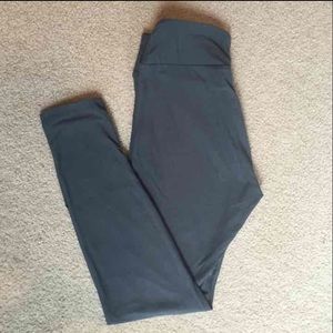 LuLaRoe OS grey leggings
